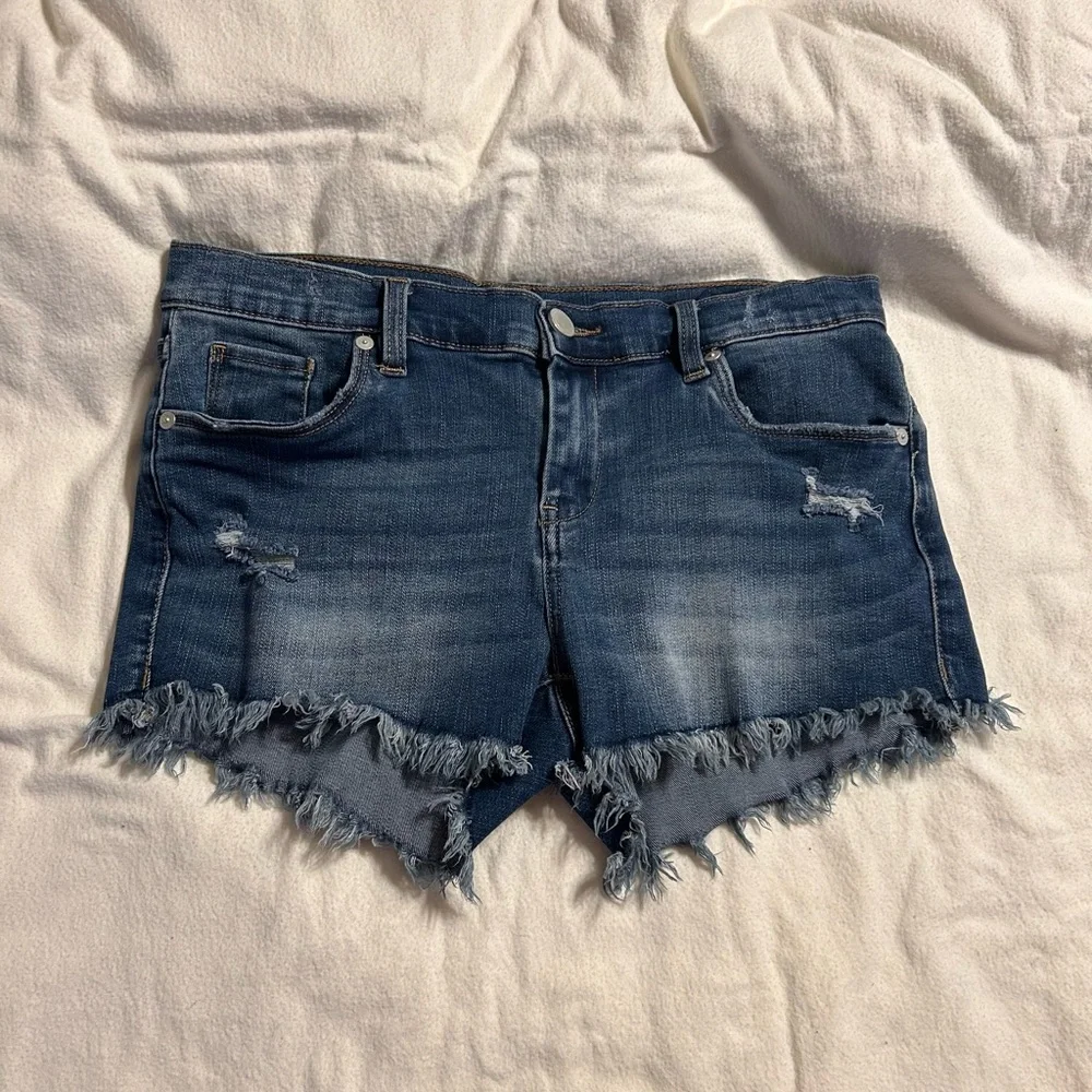 Blank NYC‎ Blue Jean Shorts Distressed Frayed Hem